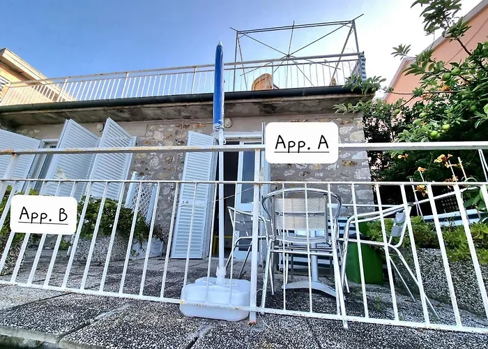 Apartment La Terrazza Sulle Ghiaie - Goelba *