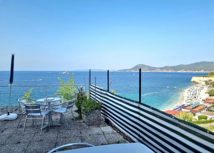 Appartement La Terrazza Sulle Ghiaie - Goelba